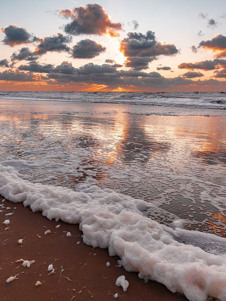 Sunset on the beach by Yanuschka | Fotografie Noordwijk