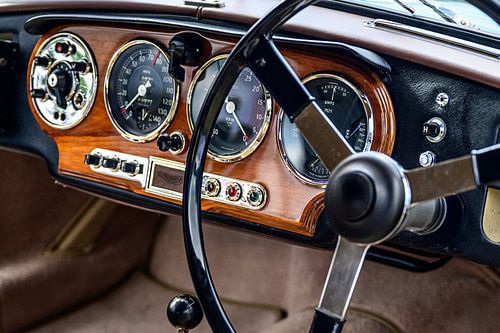 Het dashboard van de Aston Martin DB2