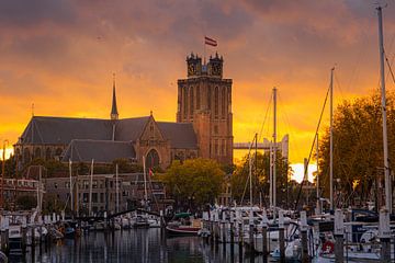 Grote Kerk in Dordrecht at sunset by Lizanne van Spanje