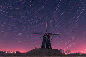 Moulin à vent hollandais avec pistes étoiles sur Kim Bellen