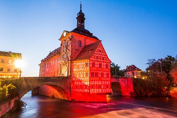 Het oude stadhuis in Bamberg bij nacht