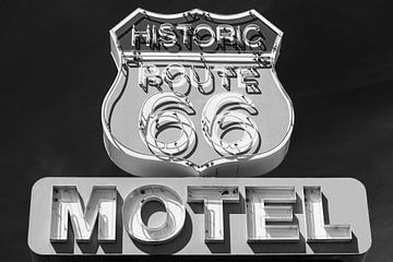 La Route 66 historique en noir et blanc