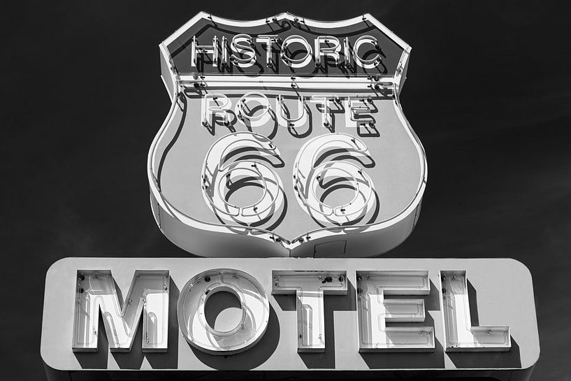 Historic Route 66 in black and white by Henk Meijer Photography