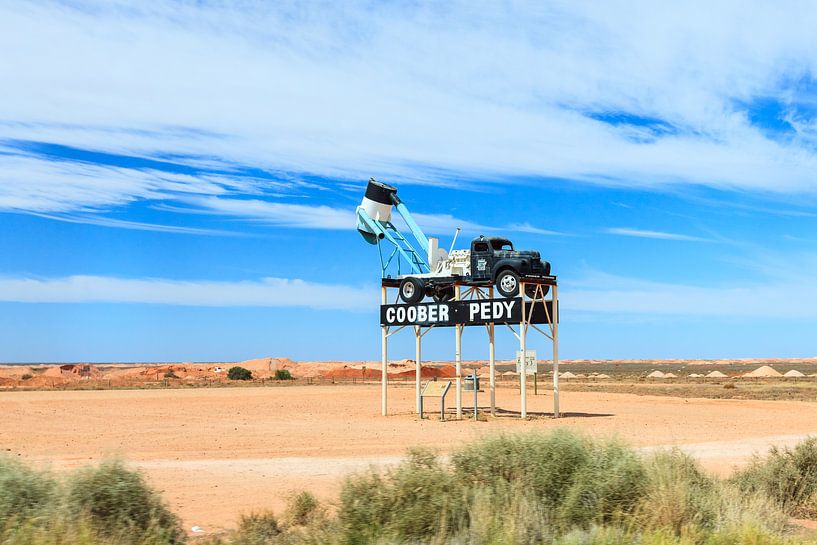 Welkom in Coober Pedy, Zuid Australië van Henk van den Brink