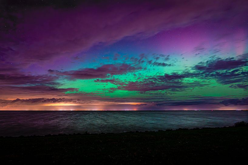 Northern lights over Markermeer by Jos Voormolen