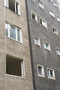 Leegstaand leegstaand huis in Berlijn van Heiko Kueverling