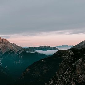 Sonnenaufgang in den Dolomiten von Smollie Travel Photography