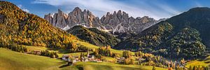 Les Dolomites dans le Tyrol du Sud en automne doré. sur Voss Fine Art Fotografie
