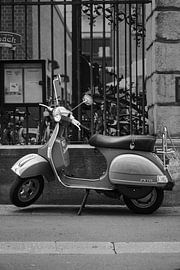 Vespa by Lester Wallington