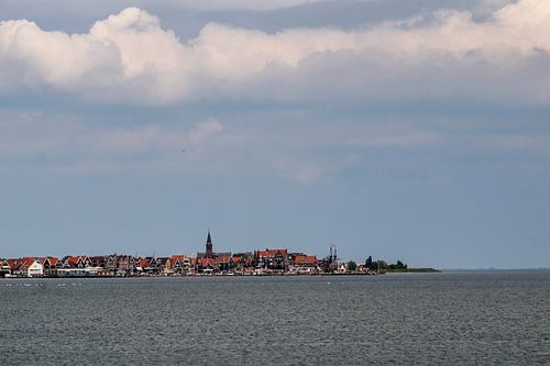 VOLENDAM Skyline