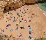 Praia do Carvalho, Benagil, Algarve, Portugal von Rene van der Meer Miniaturansicht