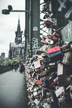 Love locks at the Hohenzollern bridge in Cologne