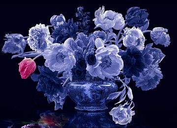 Stilleven ‘Blooming Delfts Blue and Red