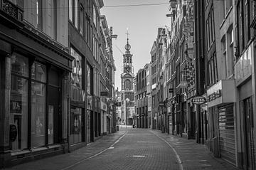 Kalverstraat - Munttoren by Hugo Lingeman