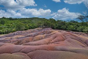 Die sieben farbigen Erden (Ansicht von der Mitte)