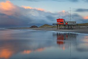 Strand Petten bij zonsondergang