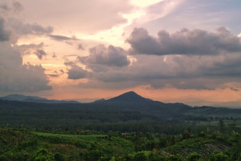 Paysage de Sunset Mountain au coucher du soleil