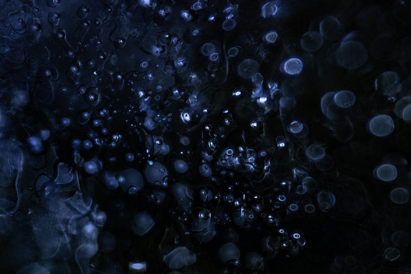 Blauw Abstract | Universum | Sterrenhemel | Stardust van Nanda Bussers