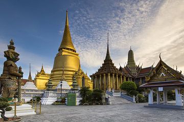 Le temple Wat Phra Kaew à Bangkok sur Antwan Janssen