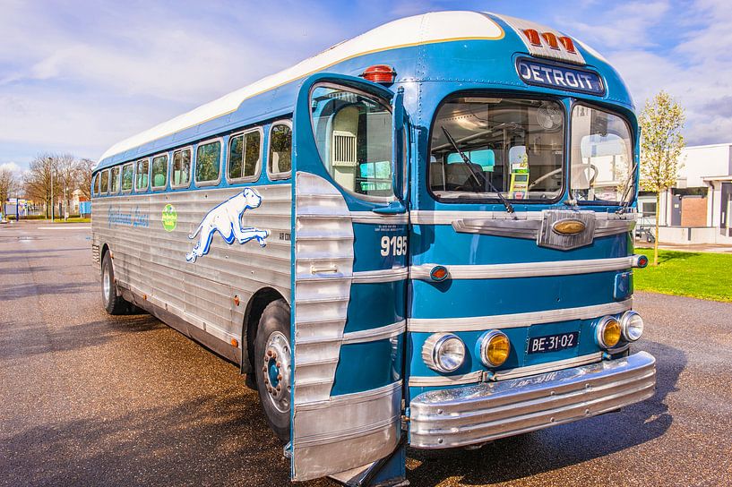 Greyhound Bus by Brian Morgan