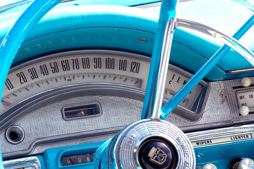 The blue steering wheel and speedometer von Photoart-Naegele