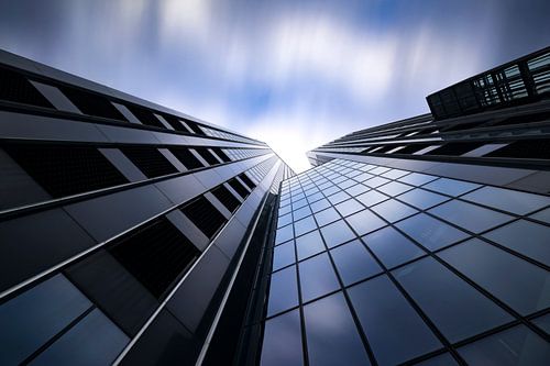 Leading Lines - Maastoren Rotterdam