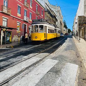 Straßenbahn in Lissabon/Lisboa von Zoë Barreto
