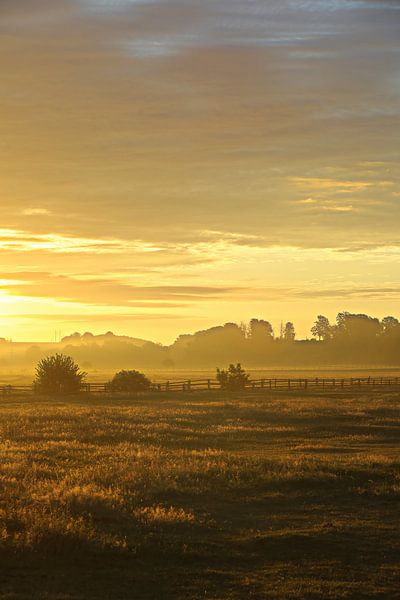 Red Dawn by Bernhard Kaiser