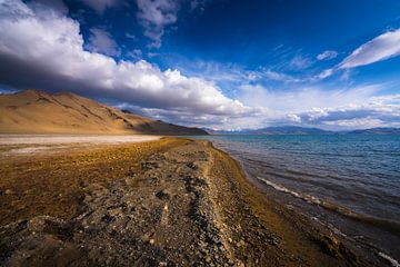The colour palette of Tajikistan by Yvonne de Bondt
