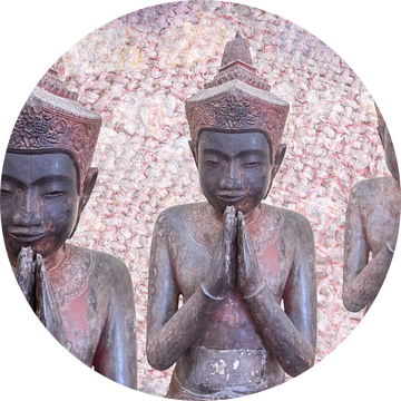 Meditatie. Devotie in drievoud, Cambodja