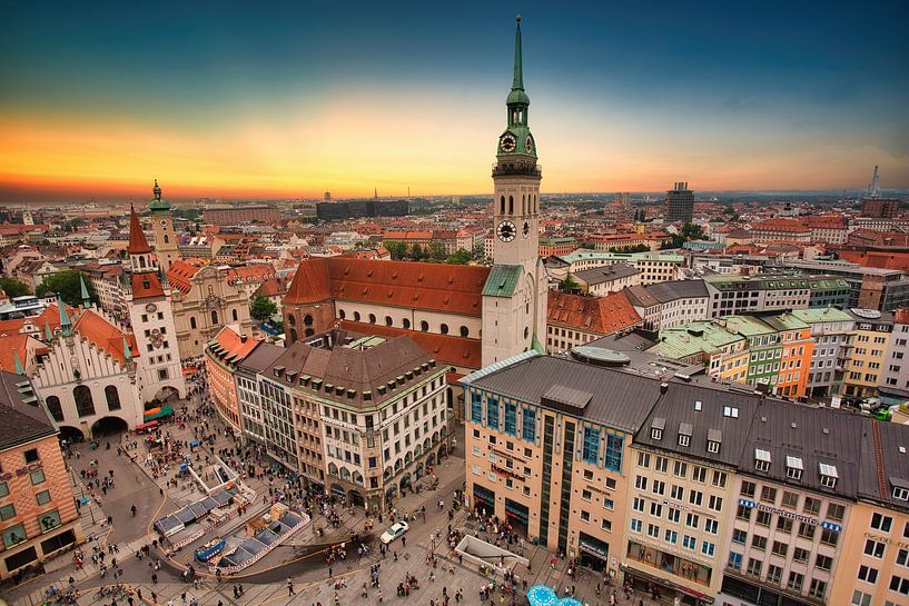 Munich by Hello Pompoyo