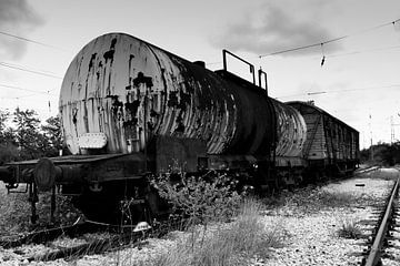 Old wagons von Daphne Elderenbos