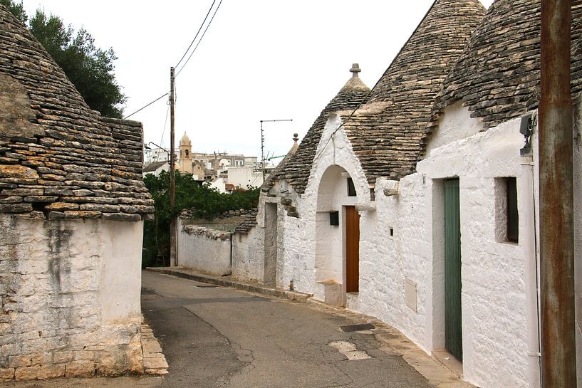 Alberobello, Puglia, Italy van Henk Langerak