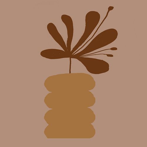 Salontafel. Bloem in vaas stilleven. Karamel, amandel en koffiekleuren.