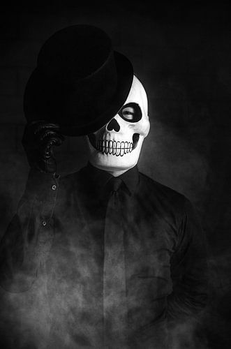 Mann gekleidet für Tag der Toten