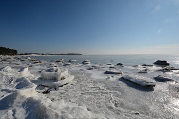 Ijsschotsen, zuidstrand, Göhren, bevroren Oostzee van GH Foto & Artdesign