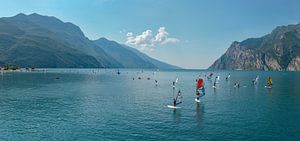Windsurfen am Gardasee, Torbole, Südtirol - Alto Adige, Italien von Rene van der Meer