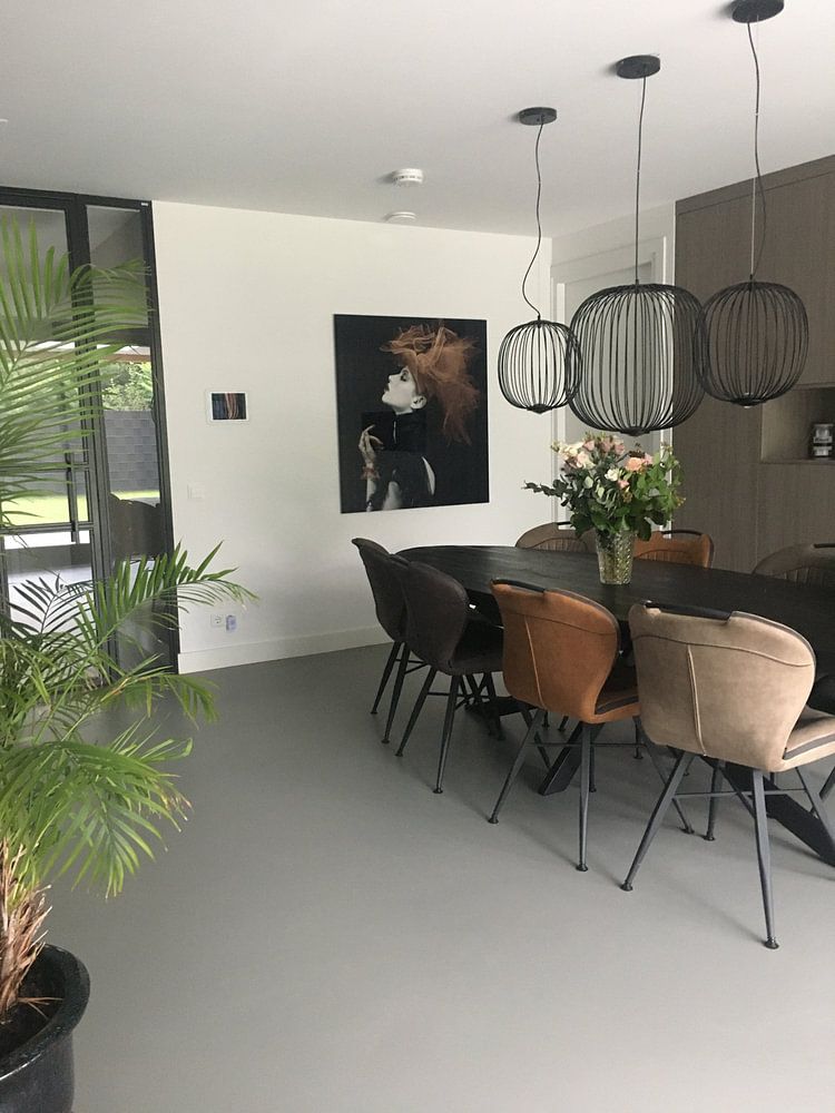 imperious Lady, Yudhistira Yogasara  van 1x 