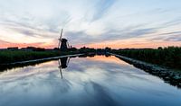 Sonnenuntergang an der alten Windmühle in Kinderdijk