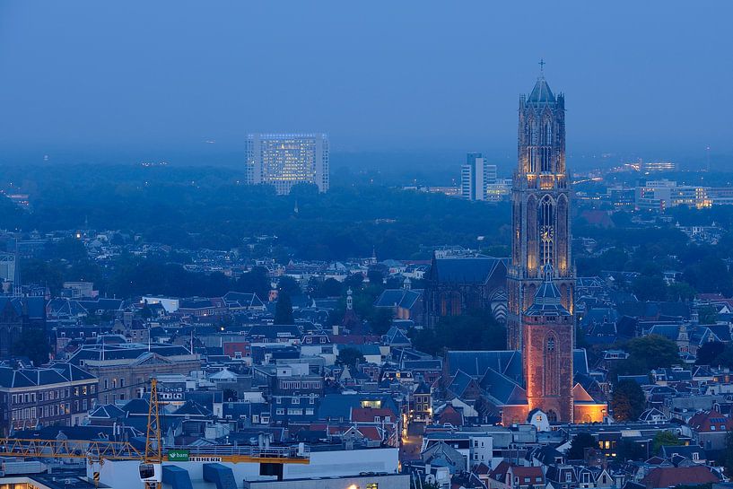 Centre-ville d'Utrecht avec la tour Dom, l'église Dom et l'église Buur, photo 1 par Donker Utrecht