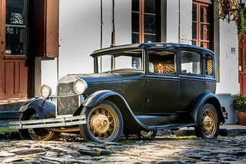 A-Ford classique dans la rue de l'Uruguay sur Jan van Dasler