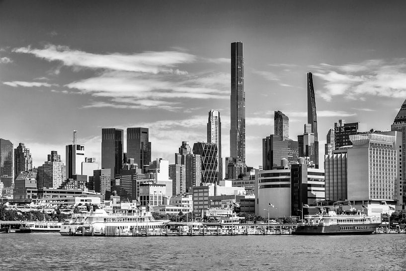 West-Midtown Manhattan Skyline | Monochroom van Melanie Viola