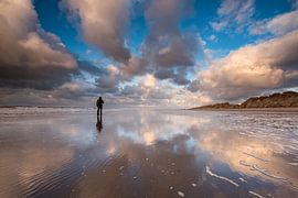 Reflection and beautiful clouds along the coast of Zeeland!