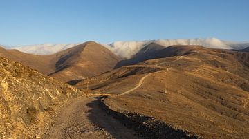 Het wandelpad naar Pico de la Zarza, het hoogste punt van Fuerteventura van Marloes ten Brinke