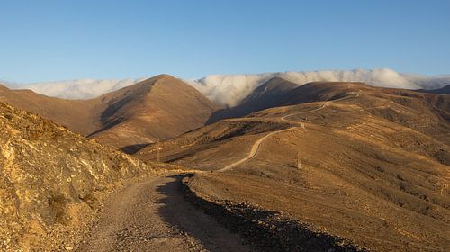 Het wandelpad naar Pico de la Zarza, het hoogste punt van Fuerteventura