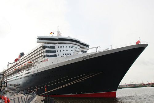 Queen Mary 2