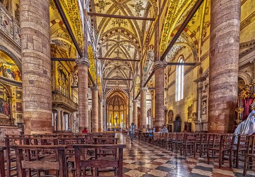 Basilique de Santa Anastasia, Vérone, Italie