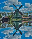 Water Reflection, Zaanse Schans, The Netherlands van Maarten Kost thumbnail