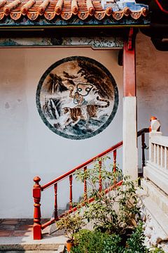 Temple in Hainan, Taiwan by Expeditie Aardbol