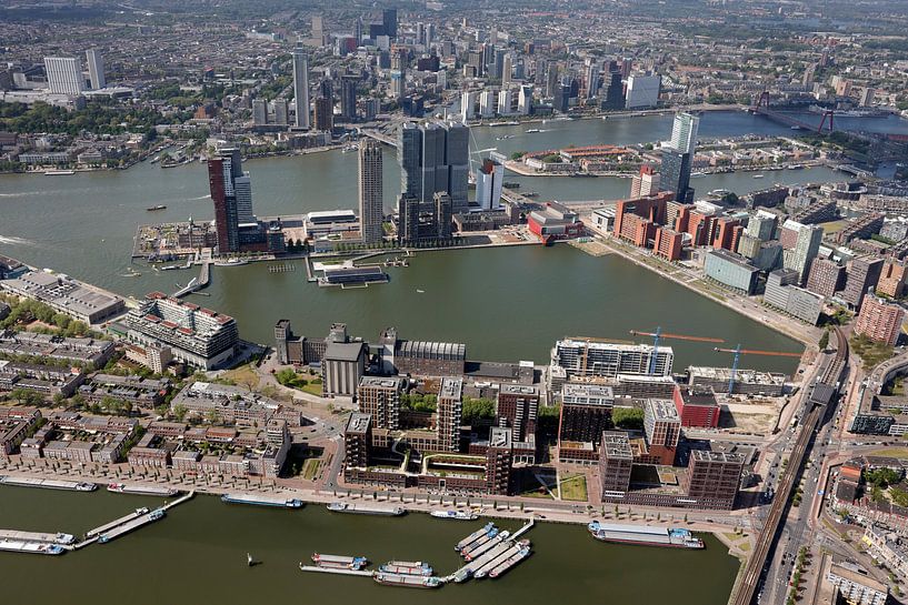 Luftbildaufnahme Rotterdam Kop van Zuid Wilhelminakade von Roel Dijkstra